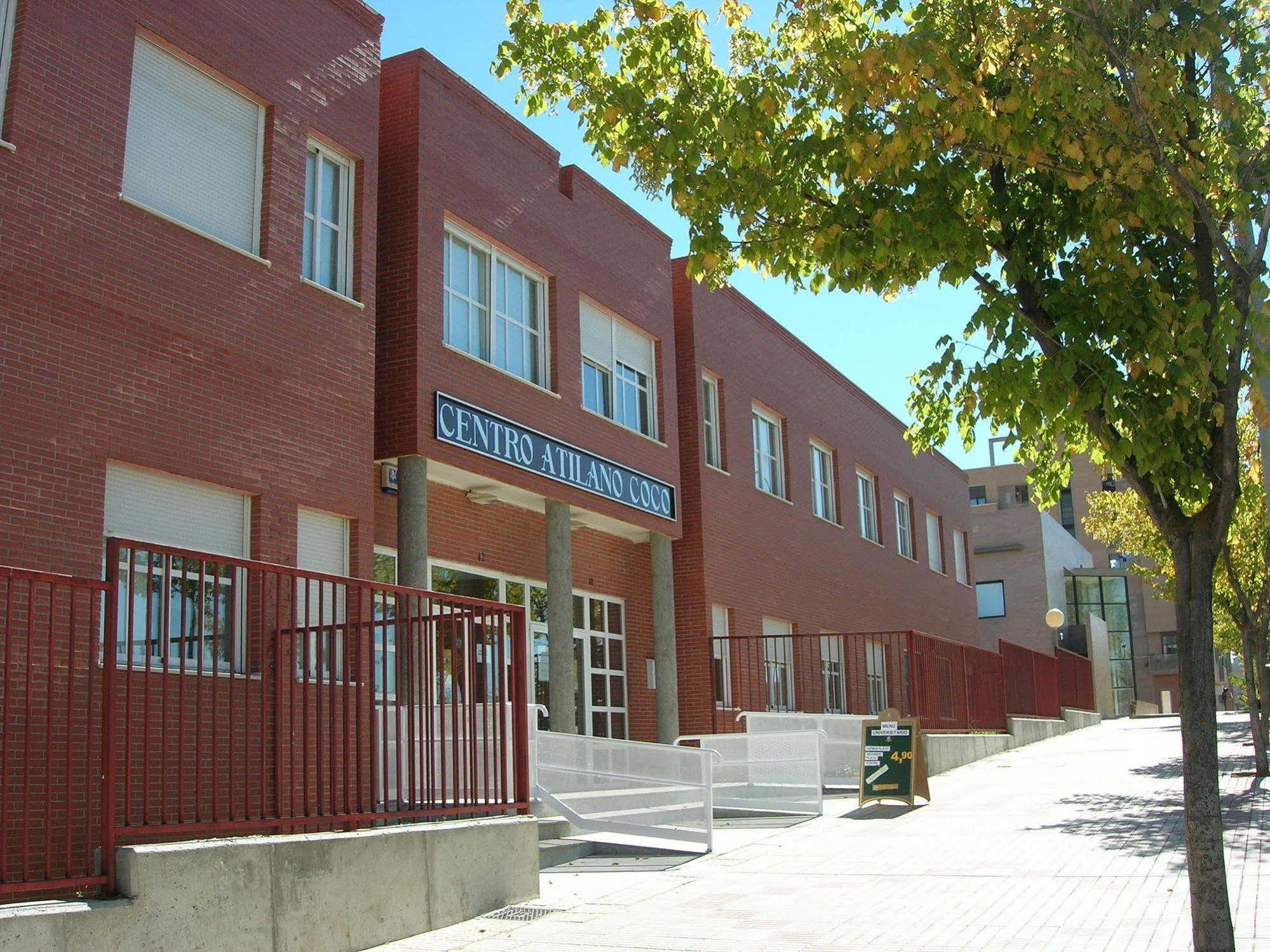Residencia Universitaria Atilano Coco Salamanca Exteriör bild